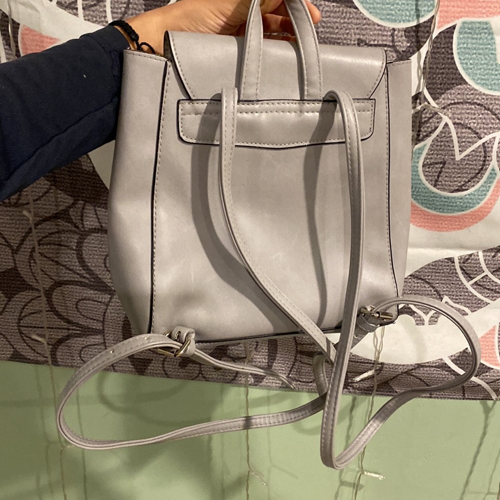 Purse/Mini Backpack - Picture 2 of 3